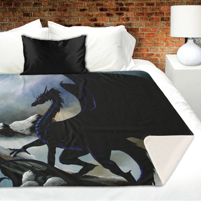 Black Dragon Fantasy Blue Mountains Sherpadecke (Von Creator hochgeladen)