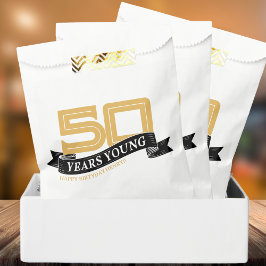 Black & Gold 50 Years Young Banner 50. Geburtstag Geschenktütchen