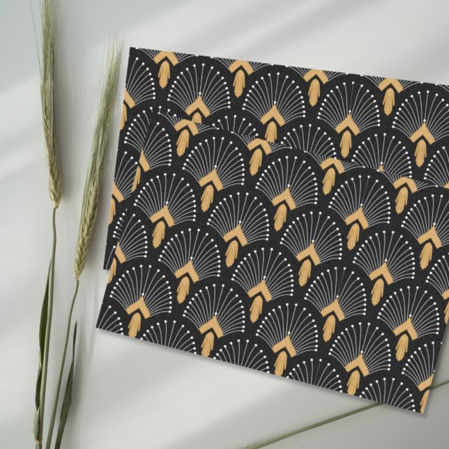 Black, Gold and White Art Deco Fan Flowers Motiv Seidenpapier (Von Creator hochgeladen)
