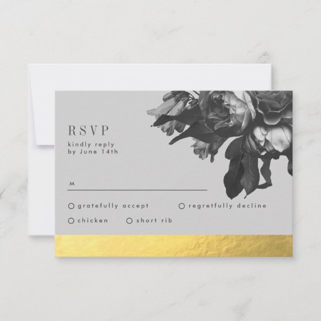 Black Gold Foil Stripe Rose Bouquet Wedding RSVP Karte (Vorderseite)