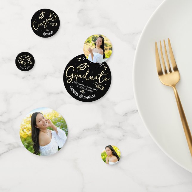 Black Gold Hand Drawn Doodles Graduation 3 Photo Konfetti (Gruppe)