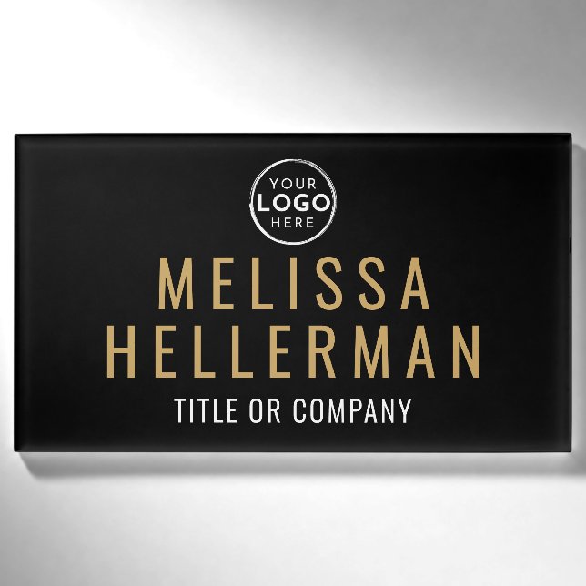 Black Gold Minimalist Logo Employee Namenschild (Vorderseite)