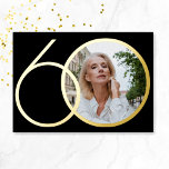 Black Gold Minimalistisch Custom Foto 60. Geburtst Folieneinladung<br><div class="desc">Black Gold Minimalistisches Foto 60. Geburtstag Foil Einladung. Minimalistisches Geburtstags-Einladungs-Design, einfach, aber elegant und elegant mit echter Goldfolie. Ideal für ein Party mit dem Thema Schwarz & Gold! Dies ist eine anpassbare Vorlage, wenn Sie Hilfe beim Anpassen benötigen, kontaktieren Sie einfach den Designer, indem Sie auf die Schaltfläche 'Nachricht' unten...</div>