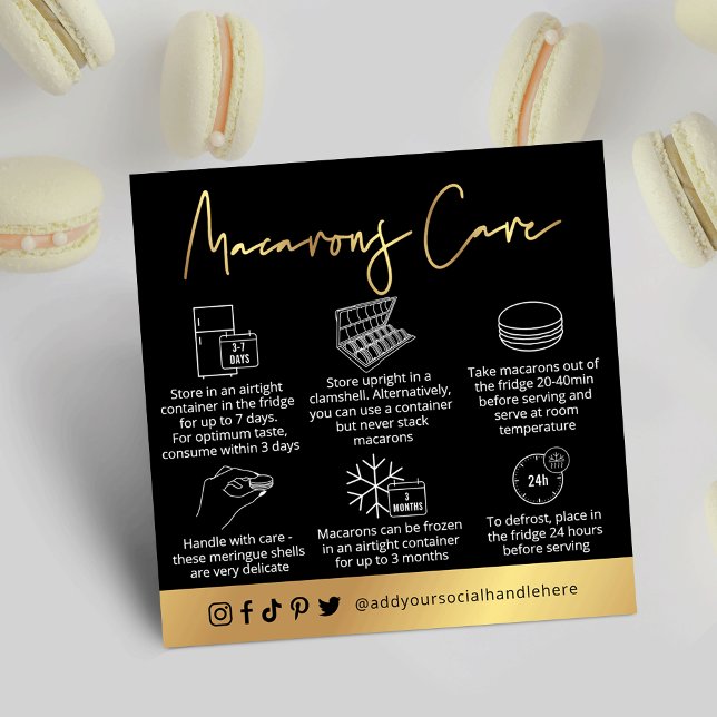 Black & Gold Modern Macarons Pastry Koch Quadratische Visitenkarte (Black and gold macarons care cards with space for your logo and business details)