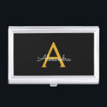 Black Gold Modernes Script Giron Monogram Name Visitenkarten Dose<br><div class="desc">Black and Gold Simple Script Monogram Name Business Card Holder. Das macht den perfekten 16 Geburtstag,  Hochzeit,  Brautparty,  Jubiläum,  Babydusche oder Junggeselinnen-Abschied Geschenk für jemanden,  der Lieben glamourösen Luxus und schicke Stile.</div>