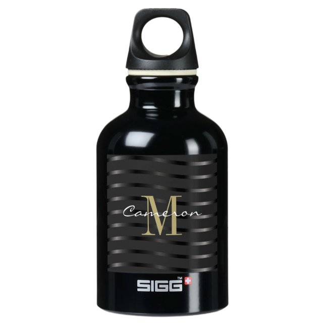 Black Gold Monogram Initial und Name auf Black Aluminiumwasserflasche (Vorderseite)