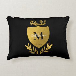Black & Gold Royal Emblem Shield Monogram Dekokissen
