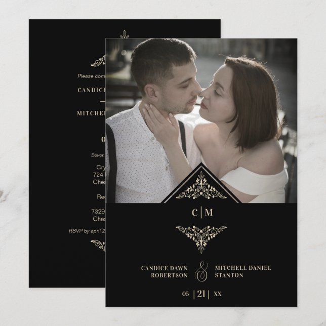 Black Golden Chic Lace Romantic Couple Wedding Einladung (Vorne/Hinten)