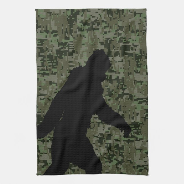 Black Gone Squatchin Woodland Digital Camouflage Handtuch (Vertikal)