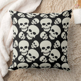Black Grunge Skull Design Kissen