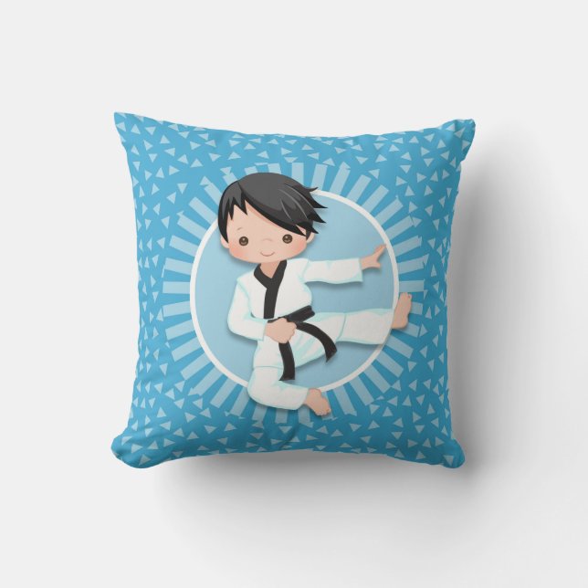 Black Hair Karate Boy Judo Martial Arts Kissen (Vorderseite)