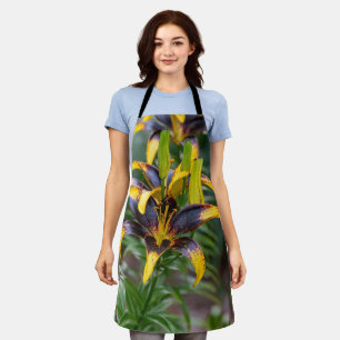 Black Hybrid Asiatische Lily: Elegante Blumen Schürze