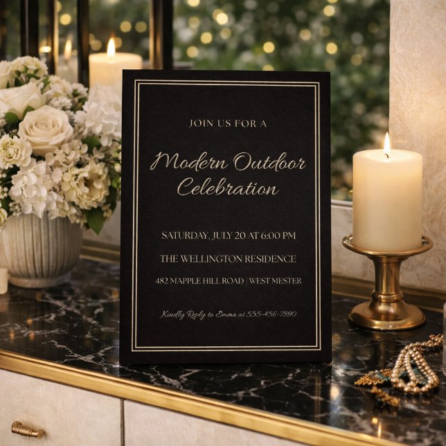 Black Ivory Abend Chic Einladung (Black and ivory layout with clean lines for a refined evening backyard celebration)
