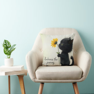 Black Kitty mit gelbem Daisy und Zitat Kissen