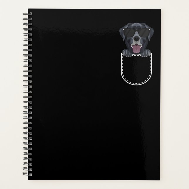 Black Labrador In the Breast Pocket Planer (Vorderseite)