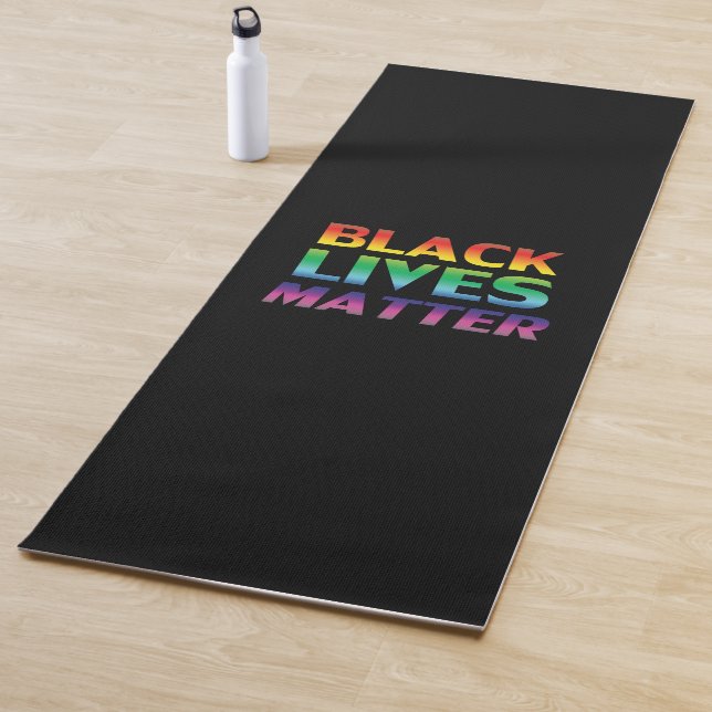 Black Lives Materie Regenbogentypografie schwarz Yogamatte (Beispiel)