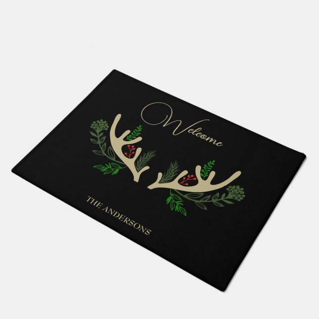 Black Modern Christmas Elegante Rentiere Willkomme Fußmatte (Schrägansicht)