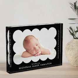 Black Modern Scalloped Birth Ankündigung Fotoblock