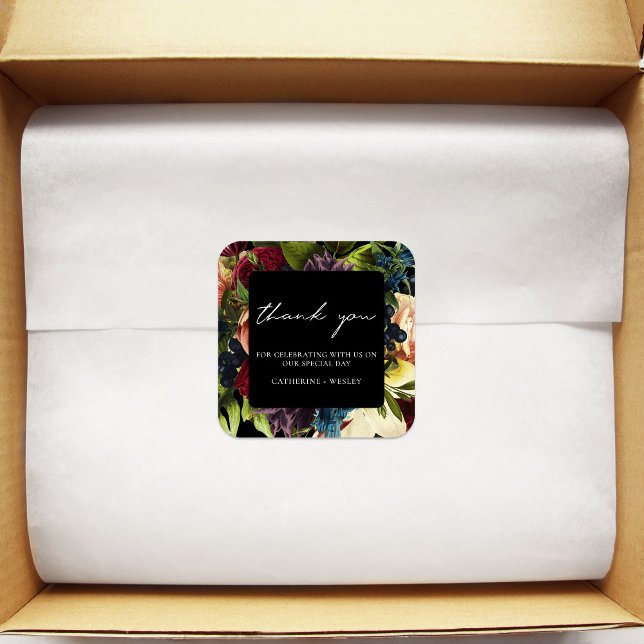 Black Moody Floral Burgundy Wedding Quadratischer Aufkleber (Von Creator hochgeladen)