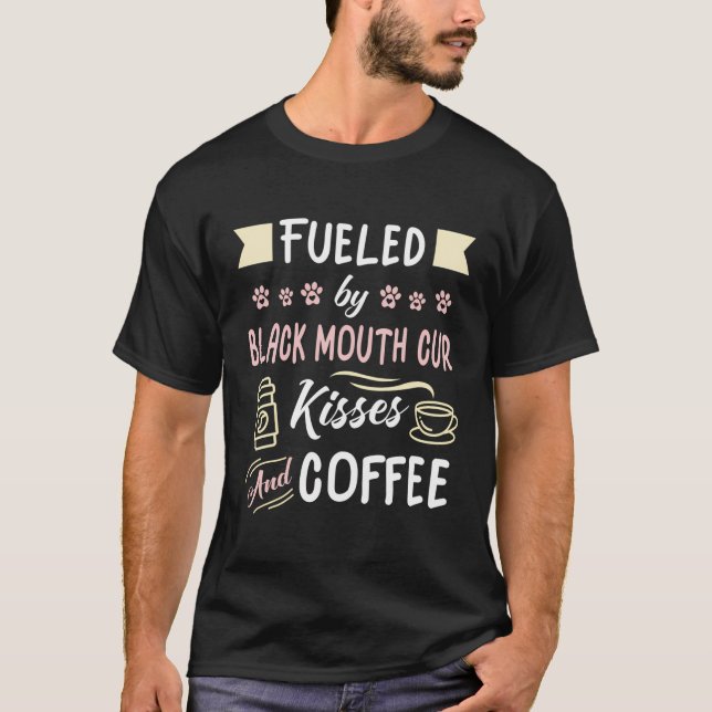 Black Mouth Cur Funny Hund Mama Kaffee Lover T-Shirt (Vorderseite)