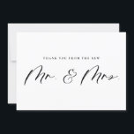 Black Mr. und Mrs. Calligraphy Newlyweds Wedding Dankeskarte<br><div class="desc">Vielen Dank von Herrn und Frau! Vielen Dank an Familie und Freunde, dass Sie Teil Ihrer Hochzeit mit dieser individuell gestaltbaren Wohnung Dankeschön-Karte. Es zeichnet sich durch moderne schwarze Kalligraphie und klassische Typografie aus. Personalisieren Sie dieses Skript Hochzeit danke Ihnen Karte, indem Sie Ihre eigenen Details. Diese elegante Wohnung danke...</div>