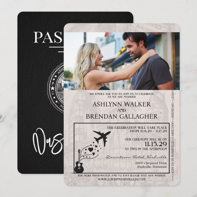 Black Nashville Passport Wedding Einladung (Vorne/Hinten)