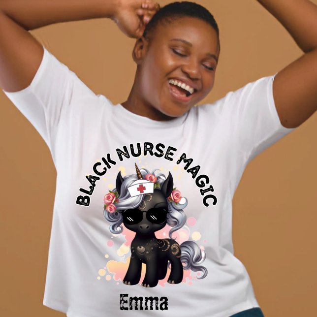 Black Nurse Magic T-Shirt (Von Creator hochgeladen)