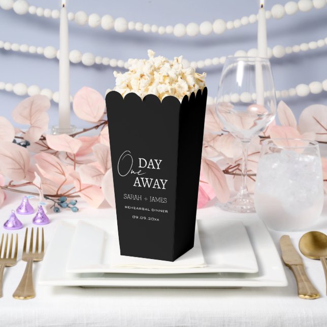Black One Day Away Probe Dinner Hochzeit Geschenkschachtel (Hochzeit)