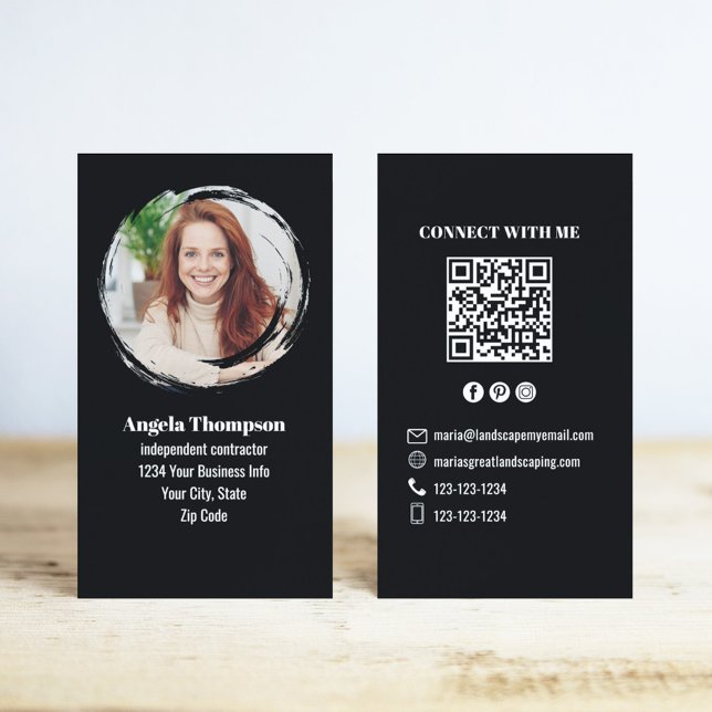 Black Photo QR Code Connect with Me Business Visitenkarte (Black photo QR code business cards. )
