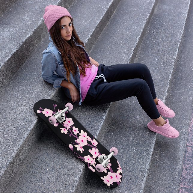 Black Pink Cherry Blossom Niedlich Skateboard (Von Creator hochgeladen)