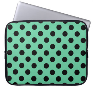 Black polka dots on mint green laptopschutzhülle