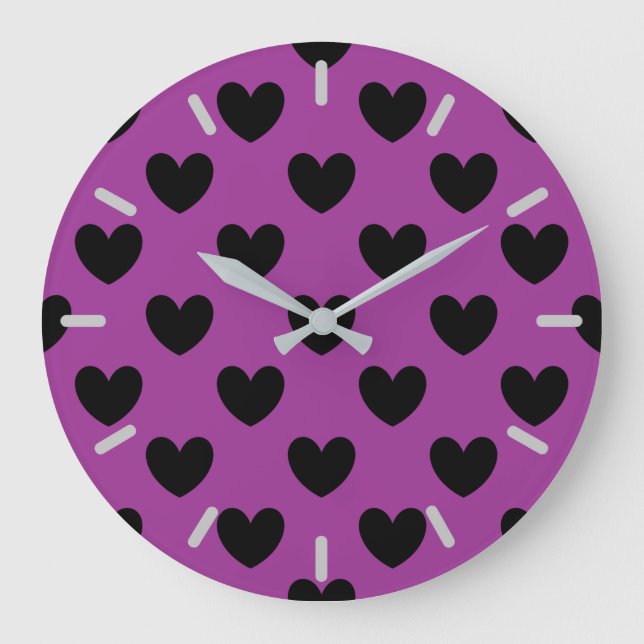 Black polka hearts on purple große wanduhr (Vorderseite)
