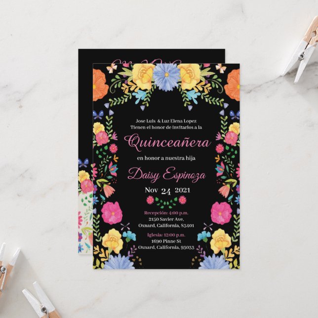 Black Quinceañera Invitation multi color, flowers (Vorderseite/Rückseite Beispiel)
