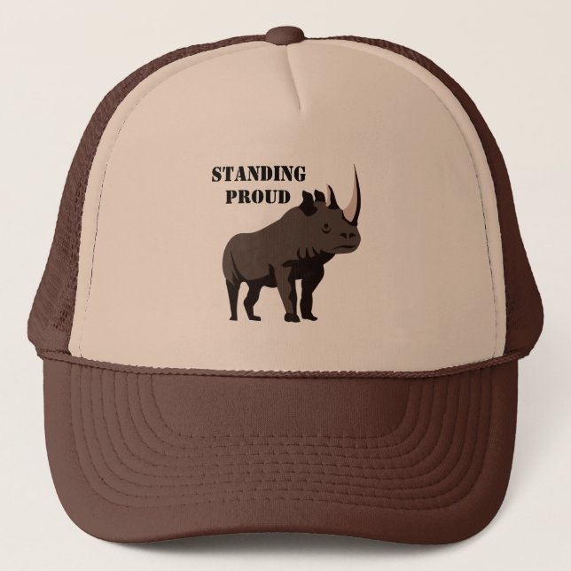 Black Rhino Stehend Proud Truckerkappe (Vorderseite)