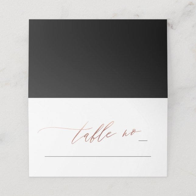 Black Rose Gold Calligraphy Moderne Hochzeit Platzkarte (Außenseite Aufgefaltet)