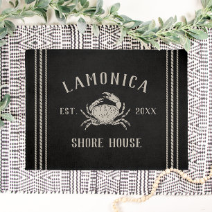 Black   Rustic Shore House Personalized Crab Fußmatte