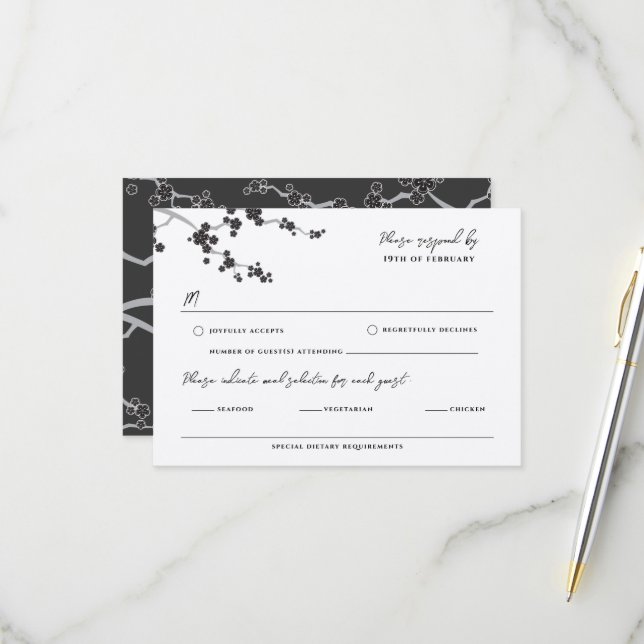 Black Sakura Cherry Blossom Elegante Hochzeit Asia RSVP Karte (Vorderseite/Rückseite Beispiel)