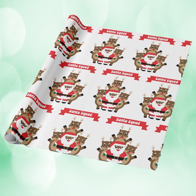 Black Santa Squad Weihnachtsbaum Reindeer Funny Geschenkpapier (Wrapping paper with a black Santa and his reindeer with a banner that reads Santa Squad.)