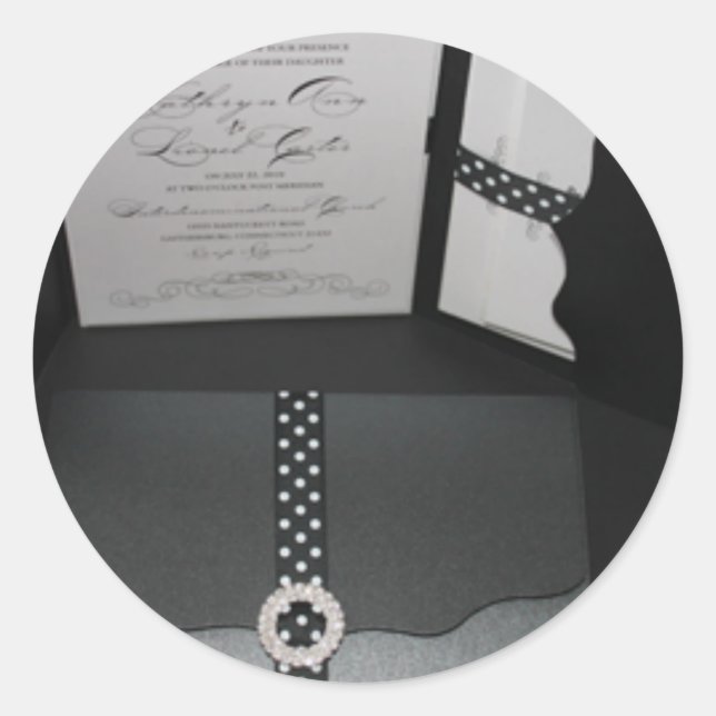 black-scalloped-folder-front.inside.jpg runder aufkleber (Vorderseite)