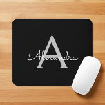Black Silver Modern Script Girl Monogram Name Mousepad<br><div class="desc">Silber und Schwarz Monogramm Fügen Sie Ihren eigenen Namen Mousepad (Maus Pad). Das macht den perfekten 16 Geburtstag,  Hochzeit,  Brautparty,  Jubiläum,  Babydusche oder Junggeselinnen-Abschied Geschenk für jemanden,  der Lieben glamourösen Luxus und schicke Stile.</div>