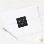 Black Simple Wedding Monogram Couple Initials Quadratischer Aufkleber<br><div class="desc">Schwarz-Einfache Hochzeitstickerei Monogram-Couple-Initials-Square-Aufkleber</div>