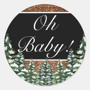Black Snowy Wood & Forest Pine OH BABY Runder Aufkleber