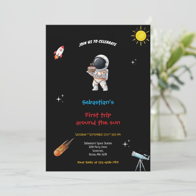BLACK SPACE BIRTHDAY INVITATION (Debout devant)