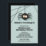 Black Spider Halloween Party Einladungen<br><div class="desc">Eine gruselige schwarze Spinne,  die aus seinem Web hängt,  diese Einladungen sind lustig für Halloween Geburtstagsfeier Einladungen für jedes Alter,  ändern Sie einfach die Formulierung zu Ihrem Anlass. PASSENDE Artikel in unserem Geschäft.</div>