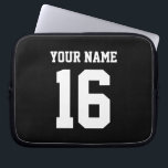 Black Sporty Team Jersey Laptopschutzhülle<br><div class="desc">Black Team Jersey / Sports Jersey / Football Jersey Anpassen Sie dies mit Ihrem eigenen Namen oder Teamnamen und einer Nummer.   Sie können die Größe,  Farbe und Platzierung des Textes ändern,  wenn Sie Änderungen vornehmen müssen,  sowie den eigenen Text hinzufügen,  um Ihr eigenes einzigartiges Design zu erstellen.</div>