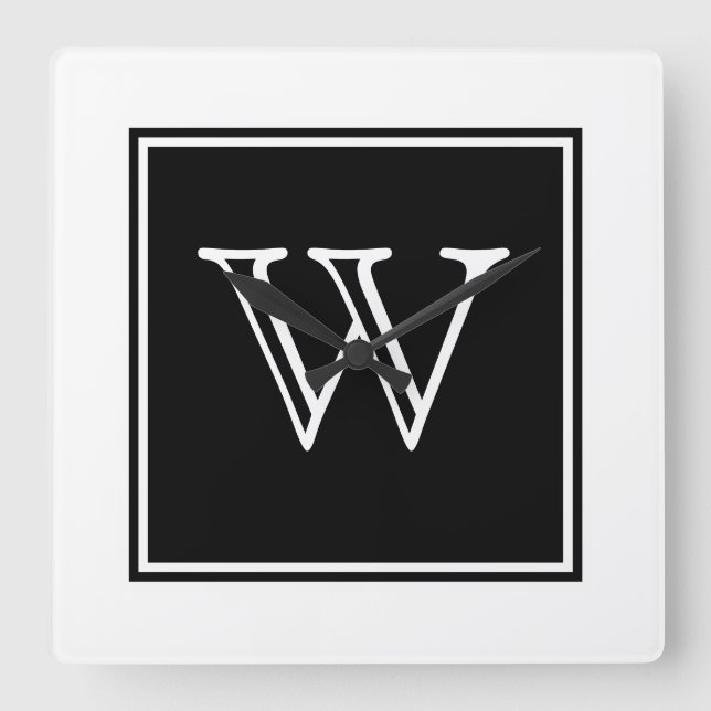 Black Square Monogram Clock Quadratische Wanduhr (Vorderseite)