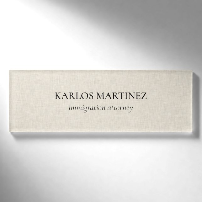 Black Text On Beige Linen Immigration Attorney Namenschild (Vorderseite)