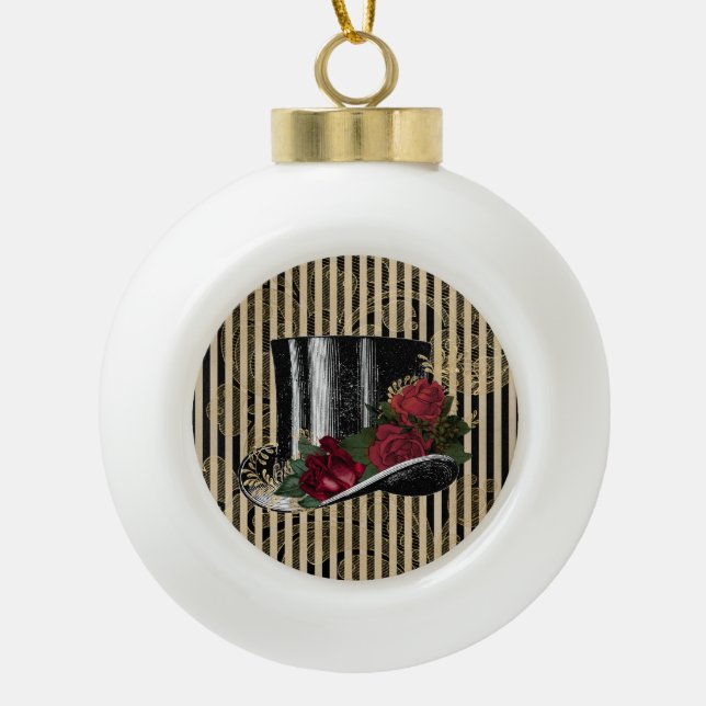 Black Victorian Hat on Black Gold Damask Stripes Keramik Kugel-Ornament (Vorderseite)