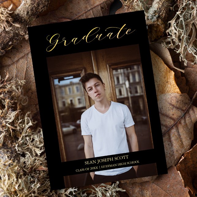 Black Whimsical Modern Calligraphy Foto Graduate (Von Creator hochgeladen)