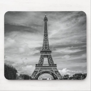 Black & White Eiffel Tower Paris Frankreich Mousepad
